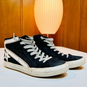 Golden Goose denim low top slides, size 36. 💙